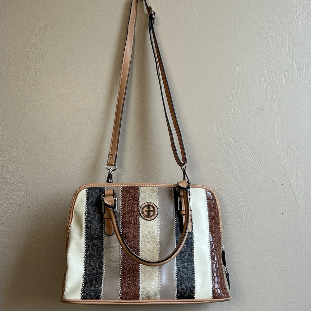 Giani Bernini Patchwork Brown-Cream Bag. Adjustab… - image 2
